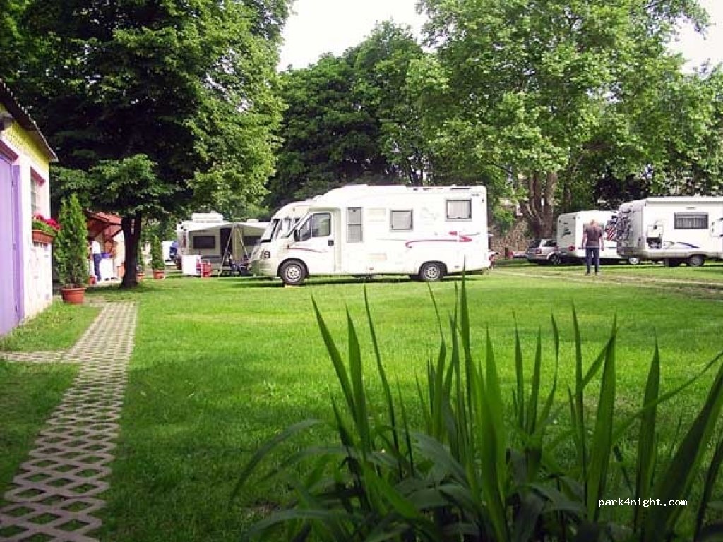 Camping Budapest Flamingo — foto