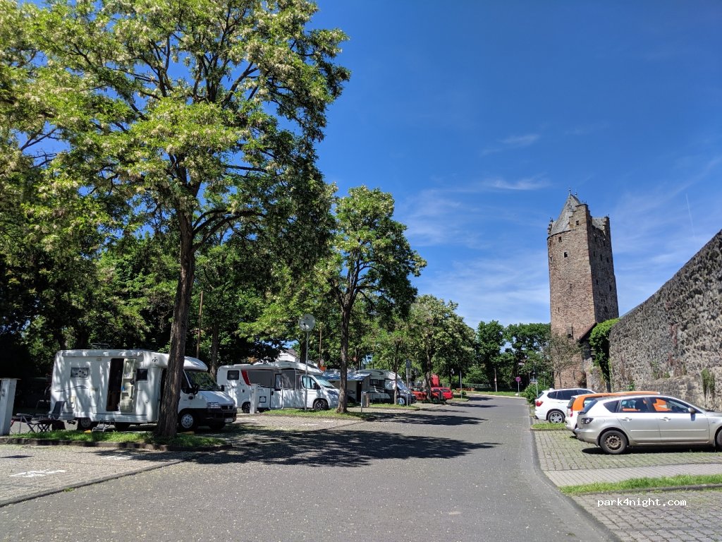 Wohnmobilstellplatz am Grauen Turm — foto 3