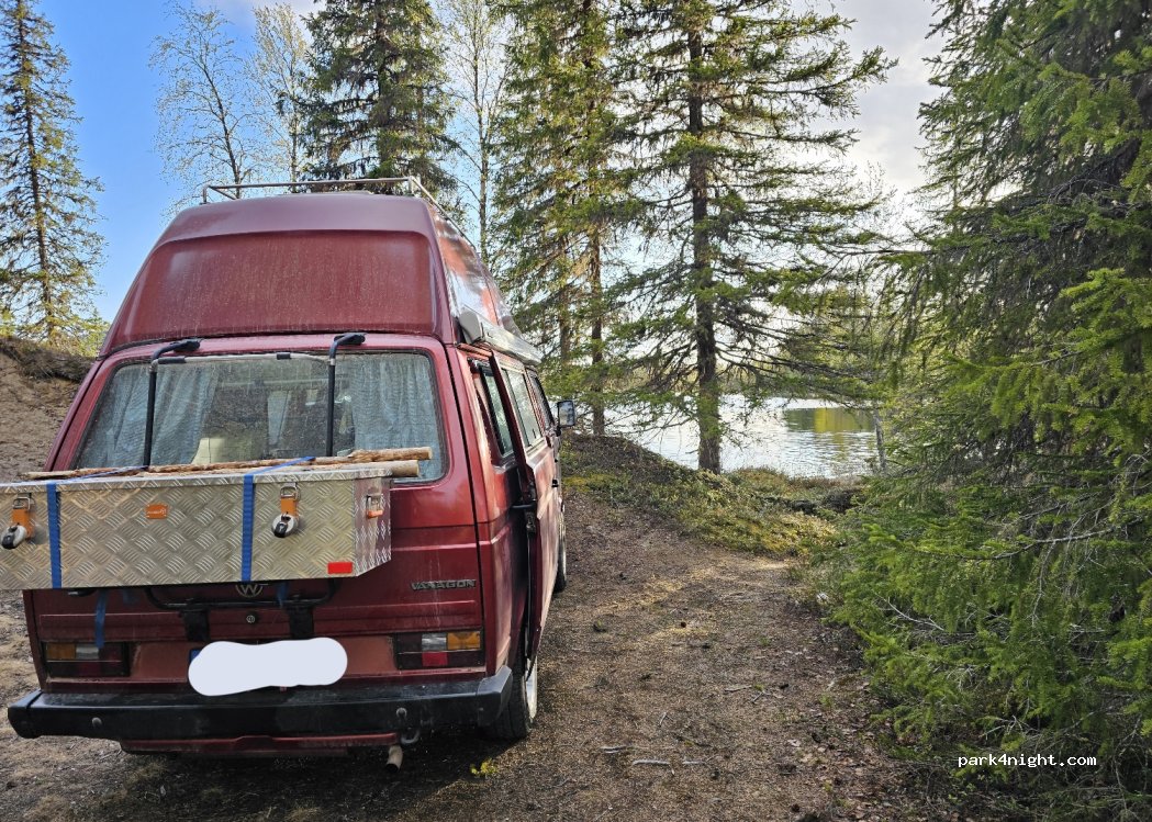 (933 99) Avaviken - Unnamed Road — foto
