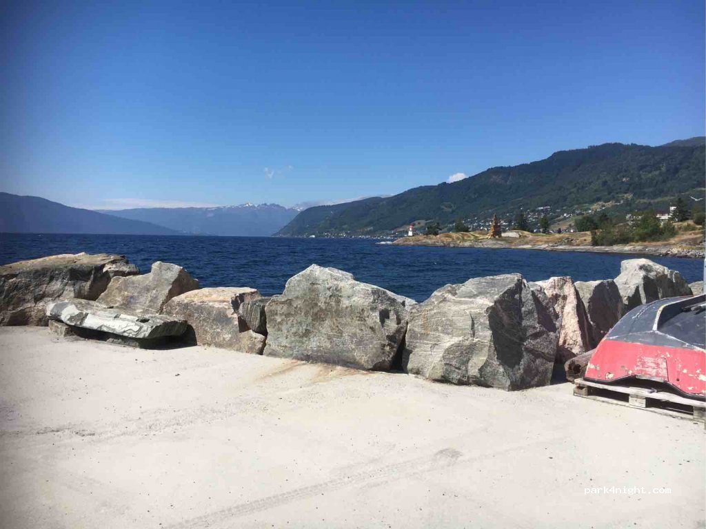 (6863) Leikanger - 6 Sognefjordvegen — foto