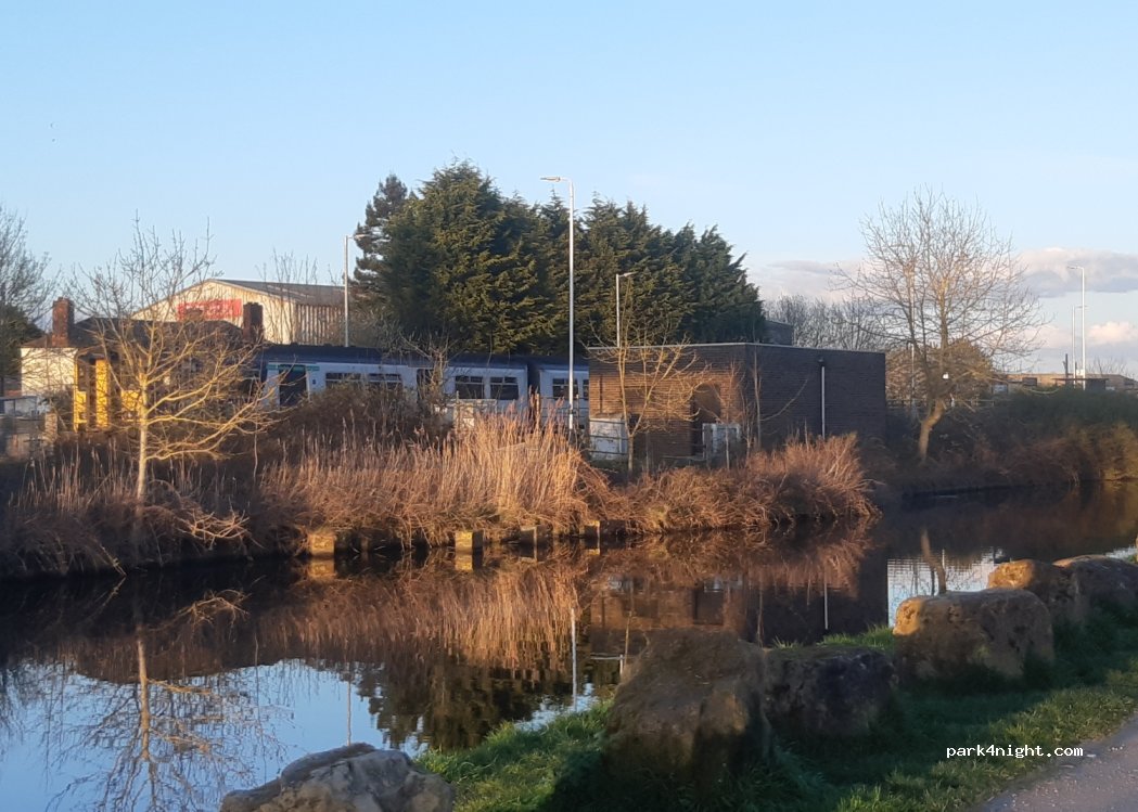 (DN17) Crowle - Wharf Road — foto 4