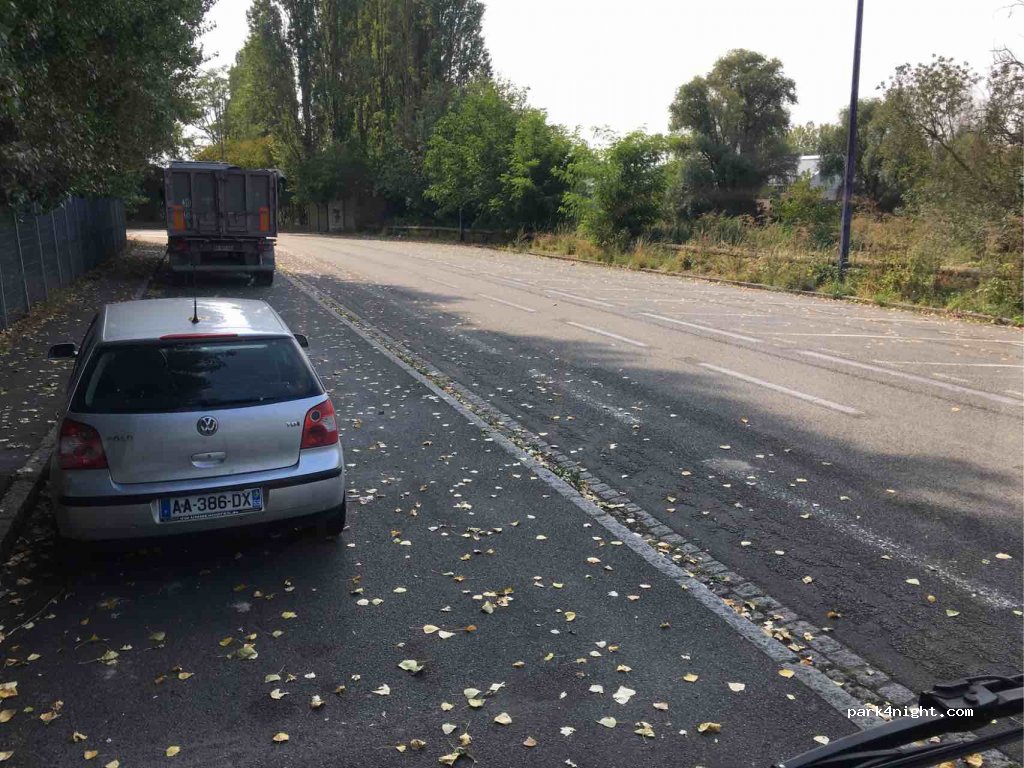 (59280) Armentières - 23 Avenue Pierre Brossolette — foto 2
