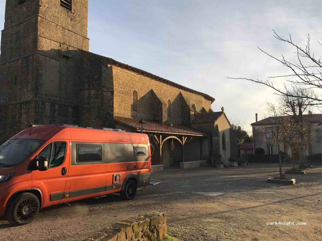 (32300) Labéjan - Unnamed Road — foto