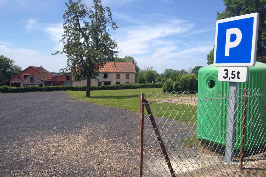 (63230) La Goutelle - 5000 Le Bourg — foto
