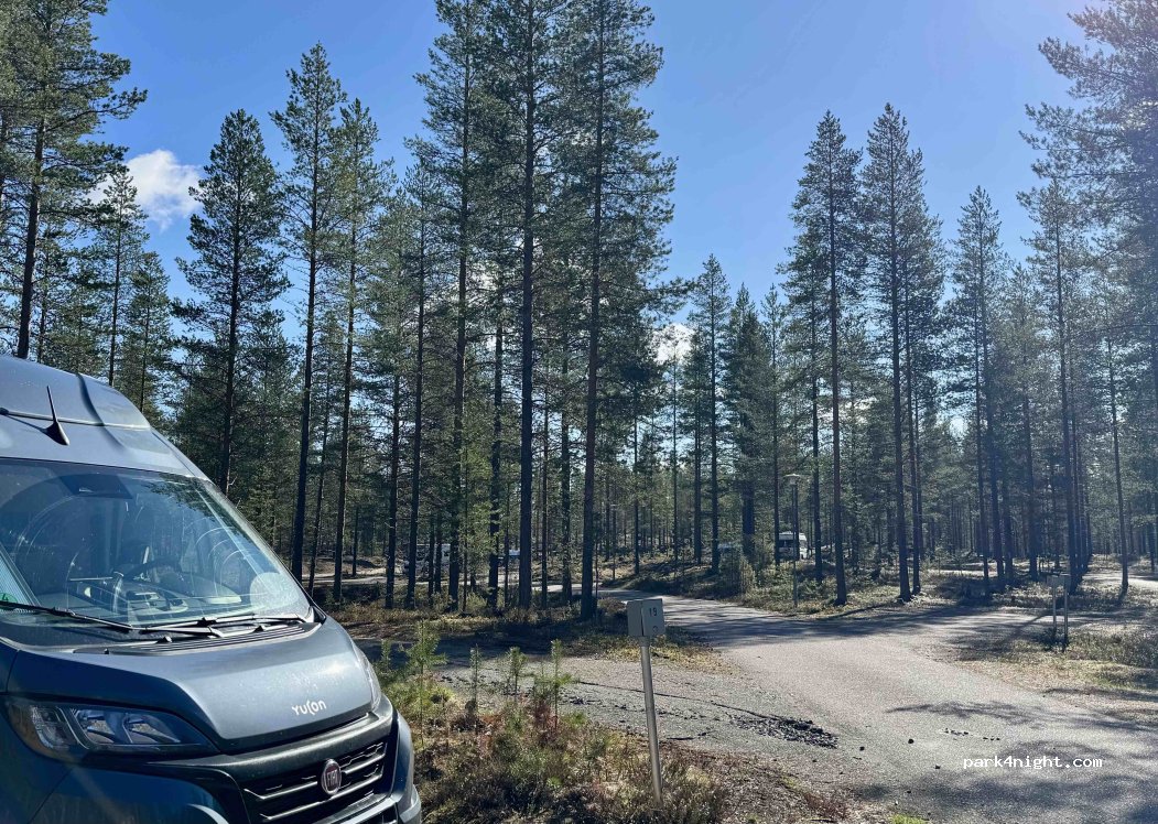 KARHUNKAINALON LEIRINTÄ — foto 4