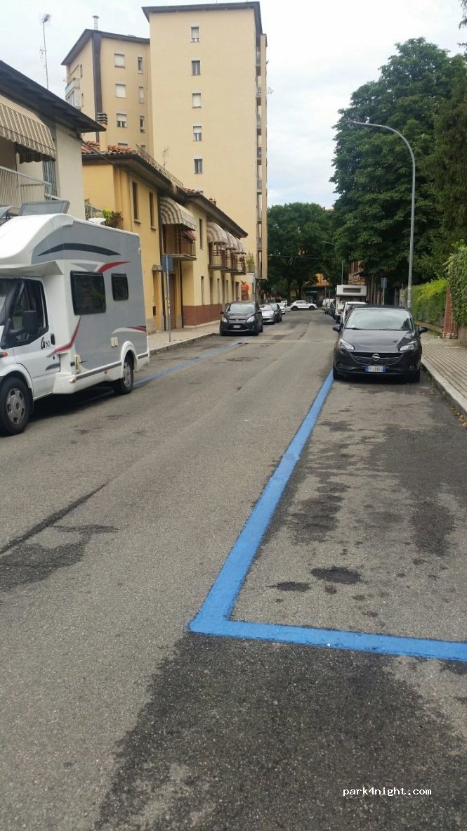 (40127) Bologna - 10 Via della Concordia — foto