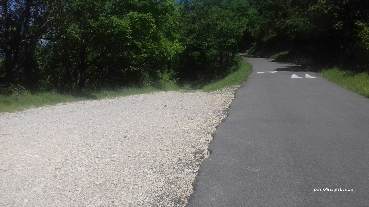 (26110) Nyons - 1556 Pied de Garde Grosse — foto