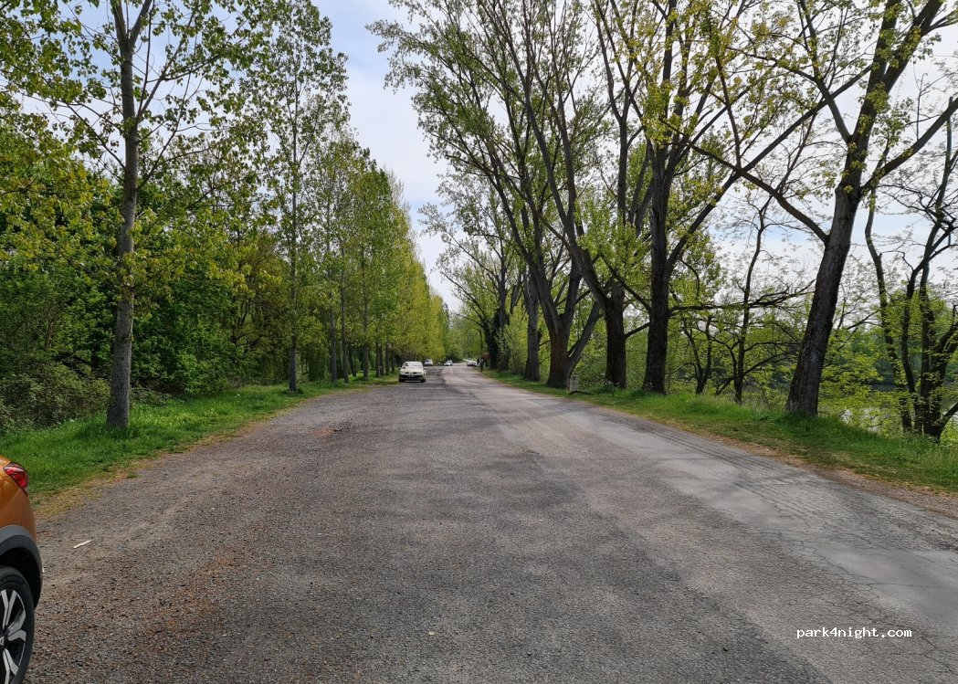 (42160) Andrézieux-Bouthéon - Rue des Garennes — foto 2