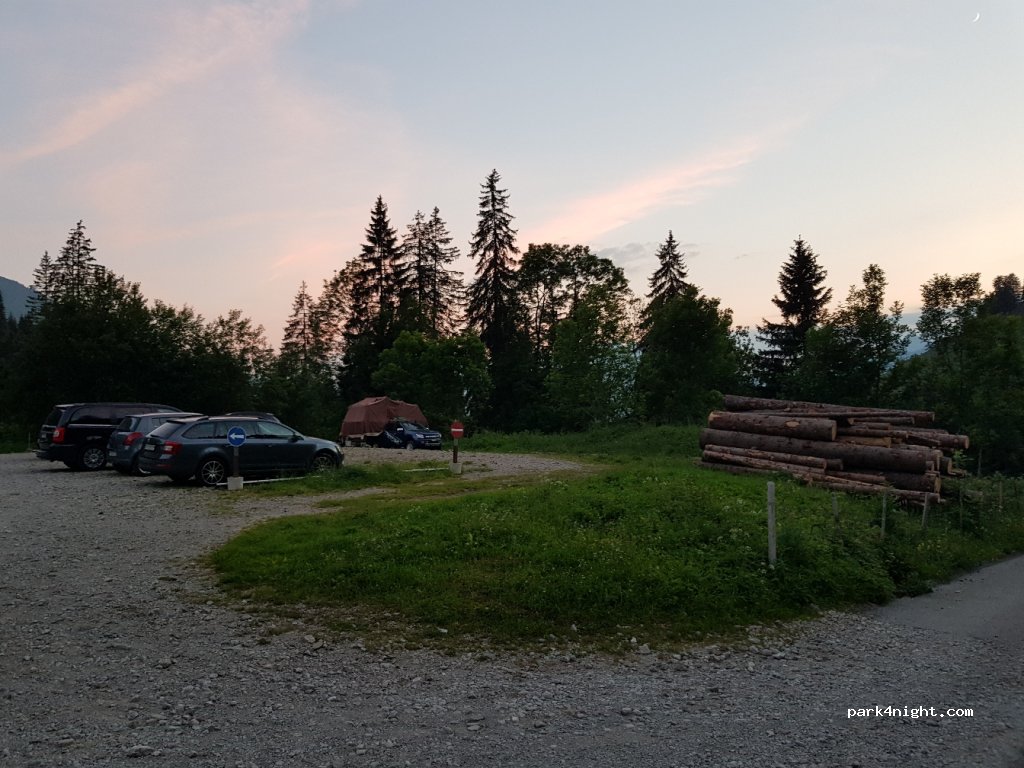(1666) Grandvillard - Unnamed Road — foto