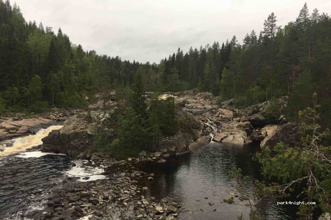 (914 94) Bjurholm - Unnamed Road — foto