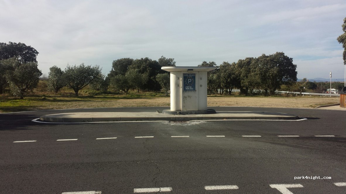 (66300) Banyuls-dels-Aspres - La Catalane — foto 2
