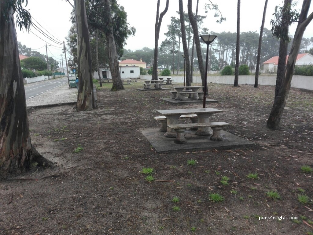 (2705) São João das Lampas - 124 Estrada de Santa Maria — foto 2