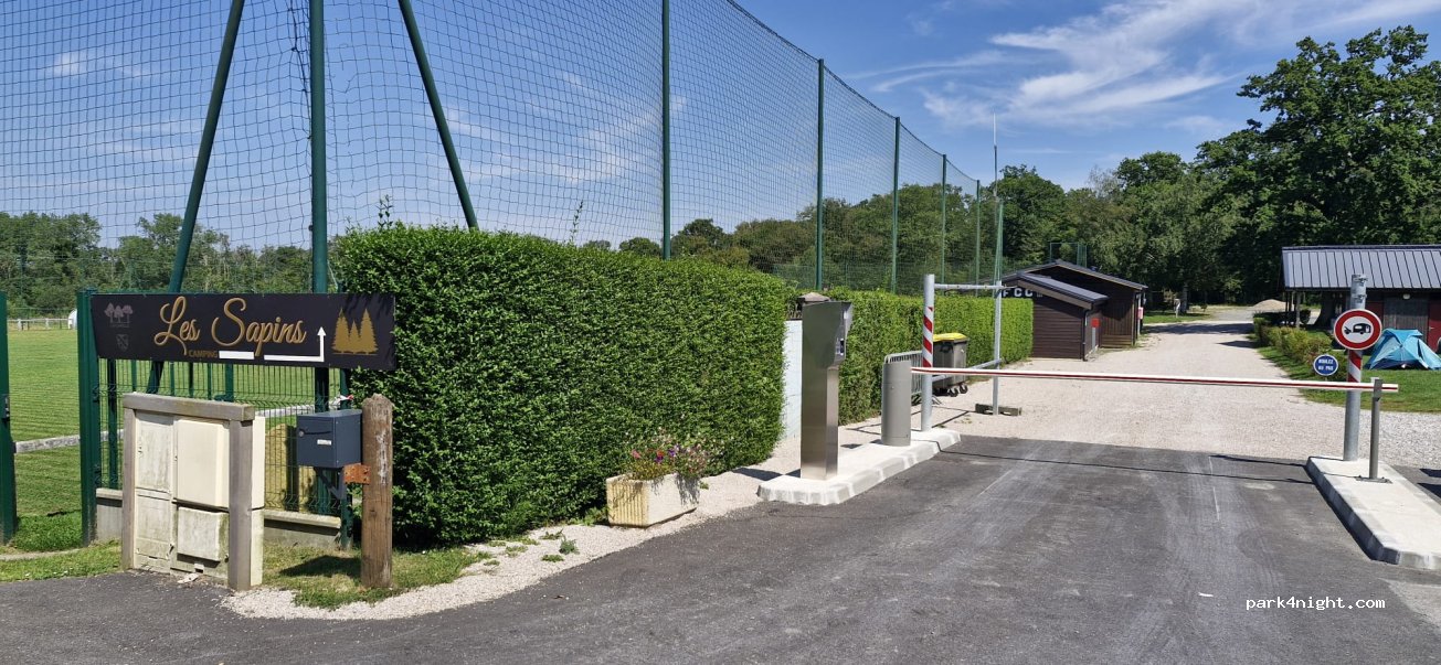 Aire municipale Les Sapins — foto