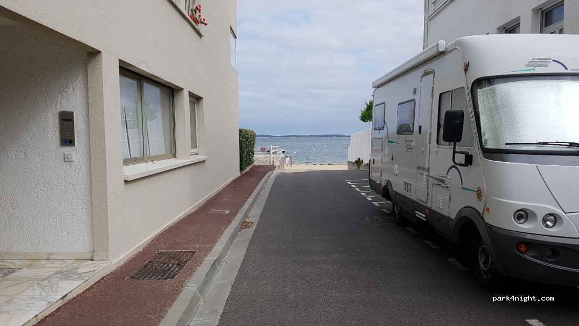 (33120) Arcachon - 65 Boulevard de l'Océan — foto