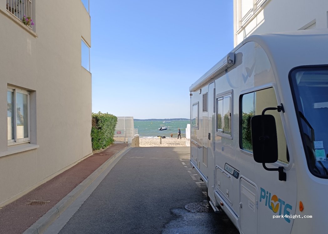 (33120) Arcachon - 65 Boulevard de l'Océan — foto 3