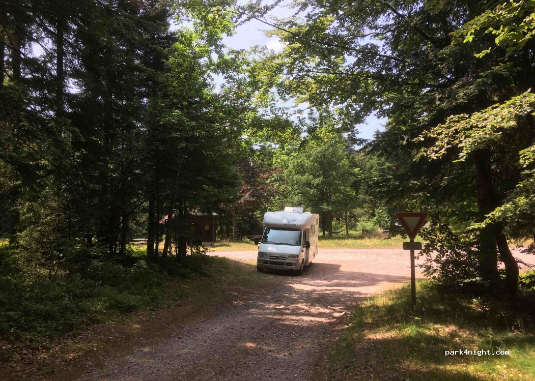 (88510) Éloyes - Unnamed Road — foto 2