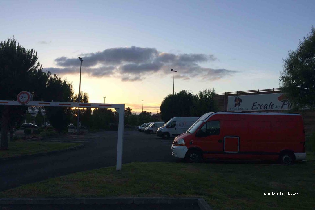 (33700) Mérignac - 3 Rue Hipparque — foto