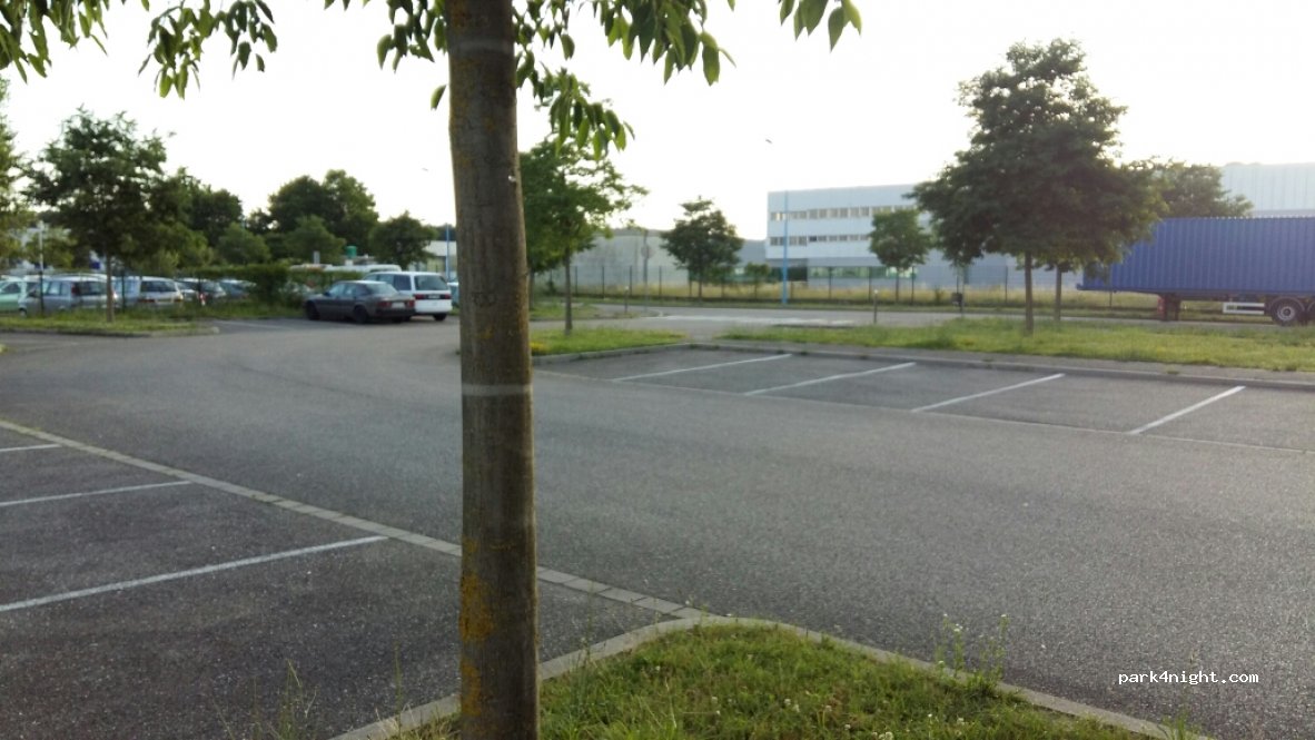 (67116) Reichstett - 6 Rue du Commerce — foto 2