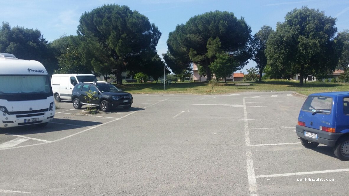 (19034) Casano - Via Parma — foto 2