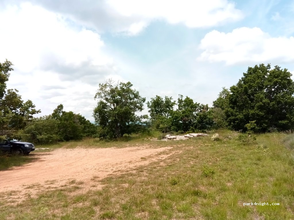 (04150) Simiane-la-Rotonde - La Lave — foto