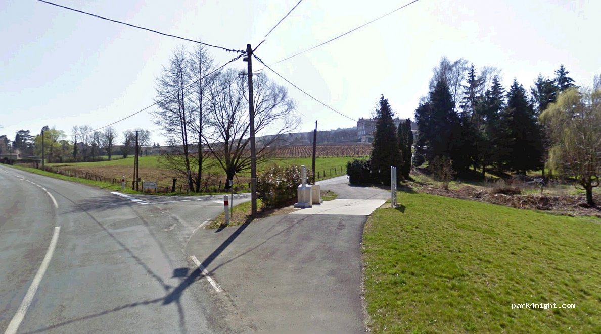 (69460) Salles-Arbuissonnas-en-Beaujolais - Rue du 11 Novembre — foto