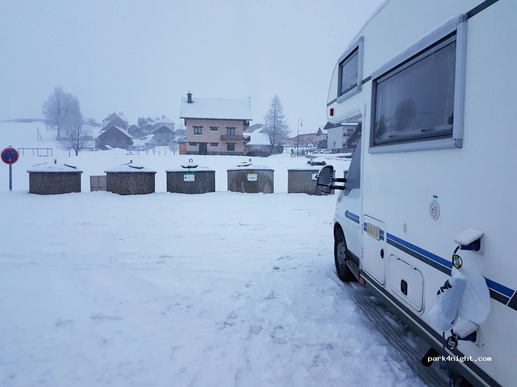 (73530) Albiez-Montrond - Route de Saint-Jean de Maurienne — foto 3