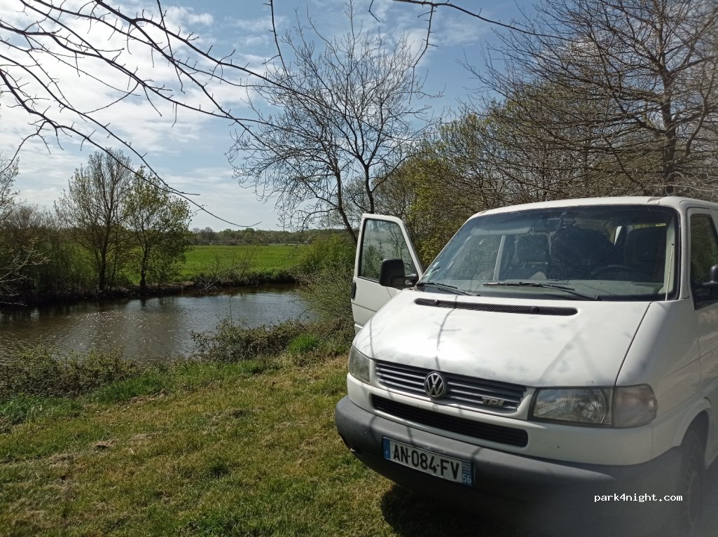 (44640) Cheix-en-Retz - 7 Rue de la Pierre Tremblante — foto