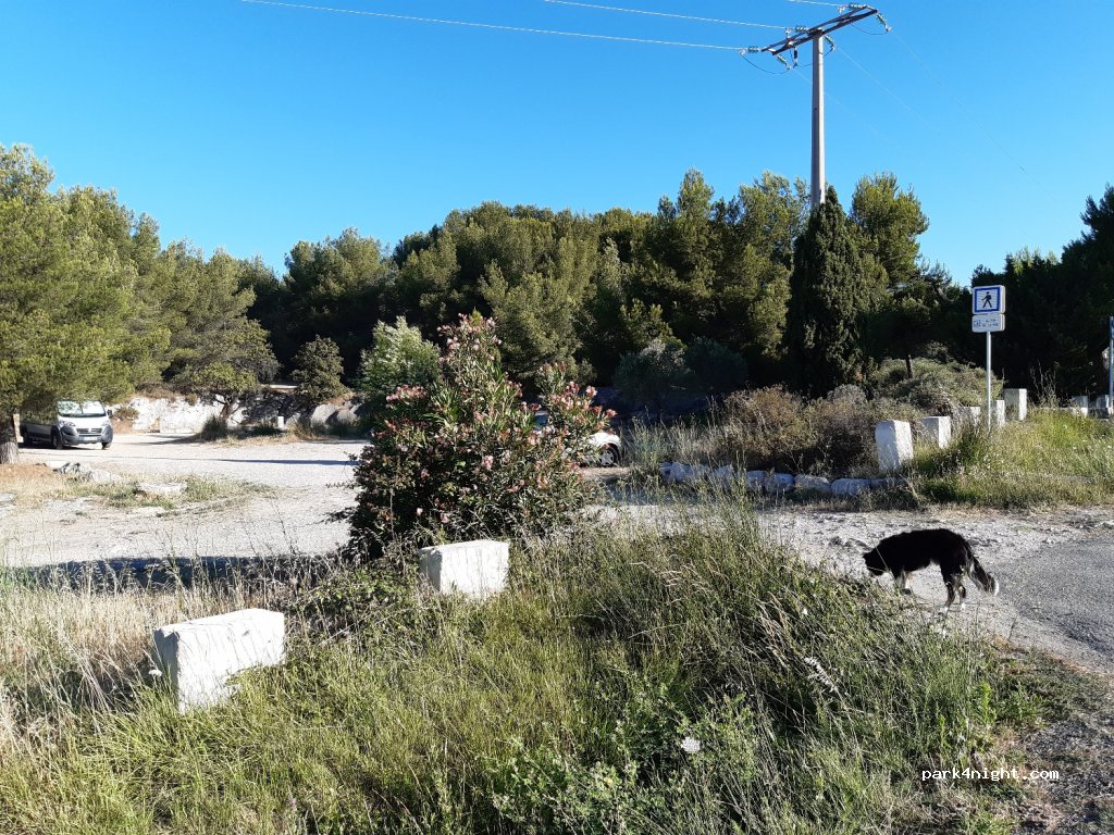 (13890) Mouriès - 5597A Route d'Eygalières — foto