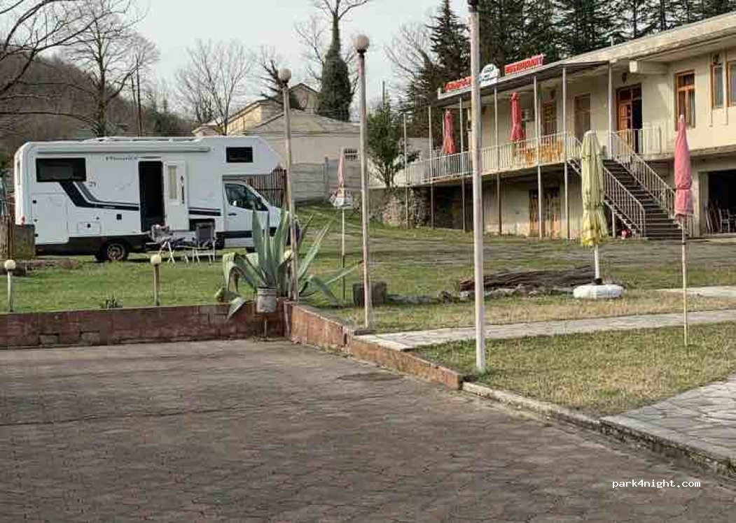 () Motsameta - M17 — foto