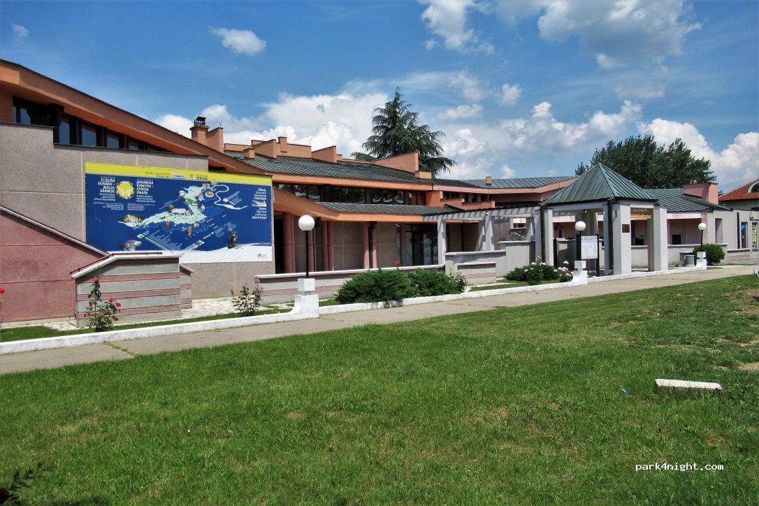 () Donji Milanovac - Kralja Petra I — foto 3