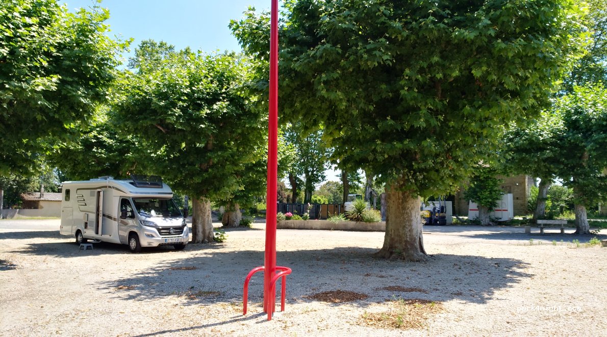 (31360) Lestelle-de-Saint-Martory - 1 La Croix de la Meule Nord - (D 817) — foto 2