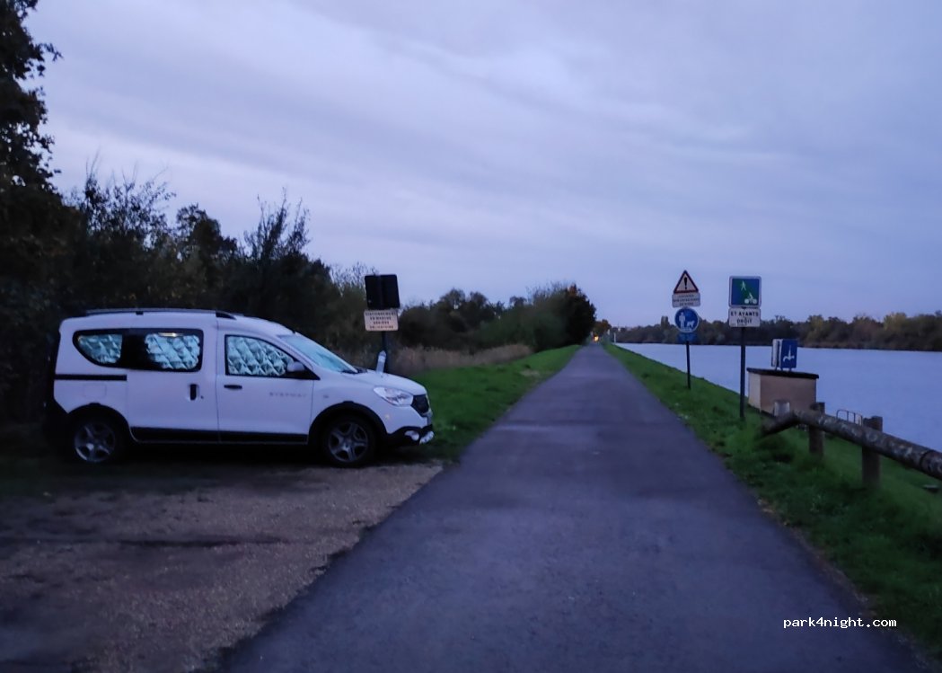(57100) Thionville - 40 Rue de la Digue — foto 3