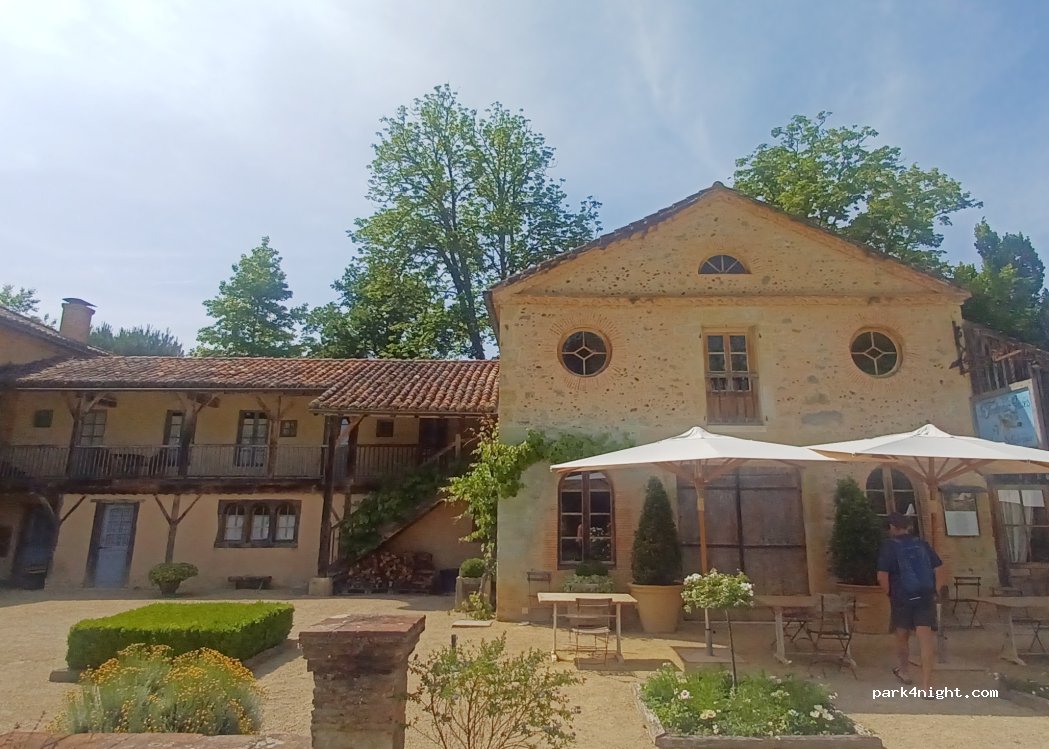 (40320) Eugénie-les-Bains - Route du Mouliot — foto 5