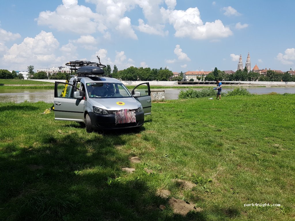 (6726) Szeged - 9 Alsó Kikötő sor — foto 2
