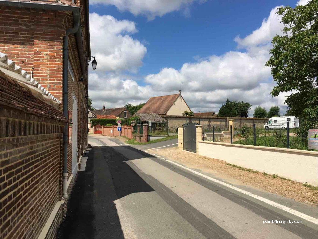 (60430) Abbecourt - 30 Rue de Courcelles — foto