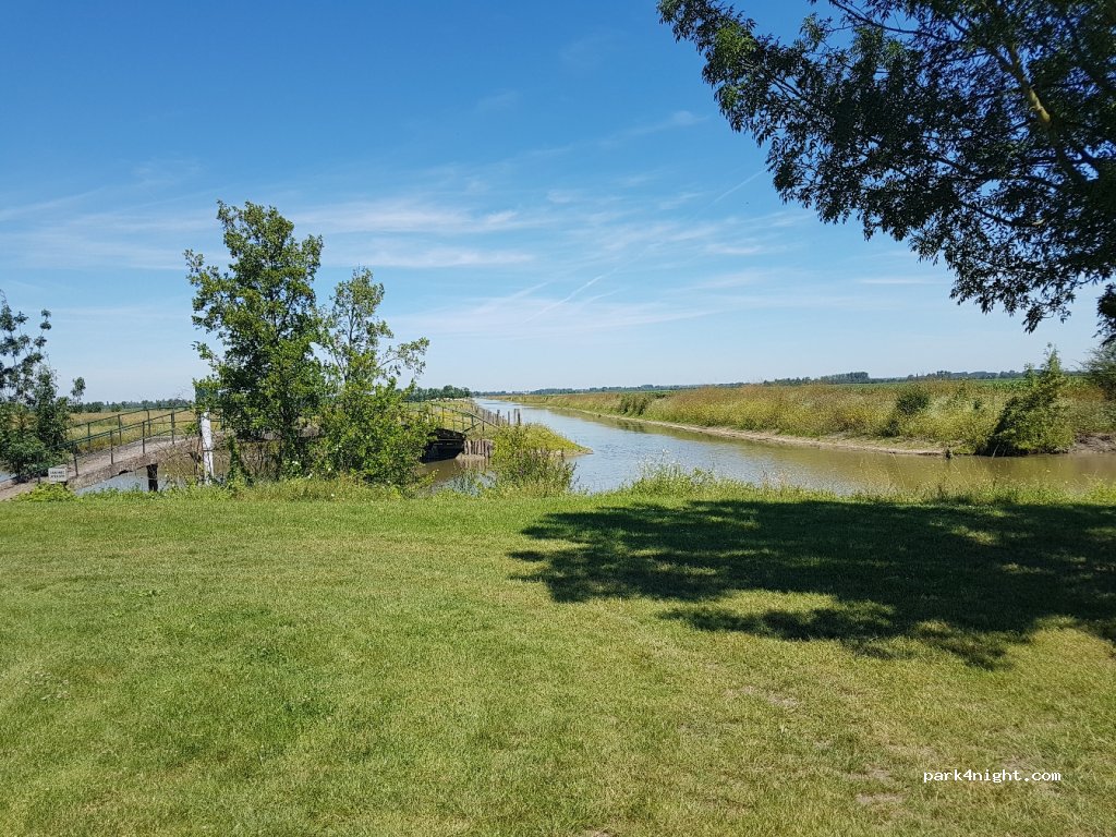 (85450) Vouillé-les-Marais - Route du Marais — foto 2