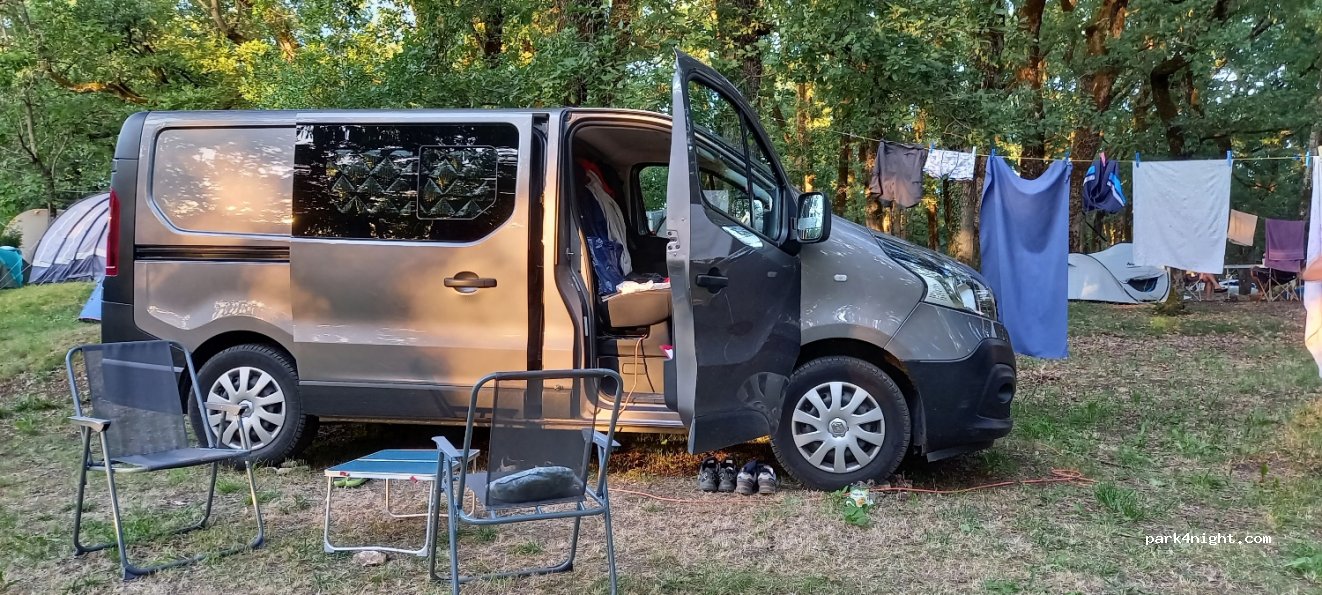 Camping La Ferme du Pelou — foto