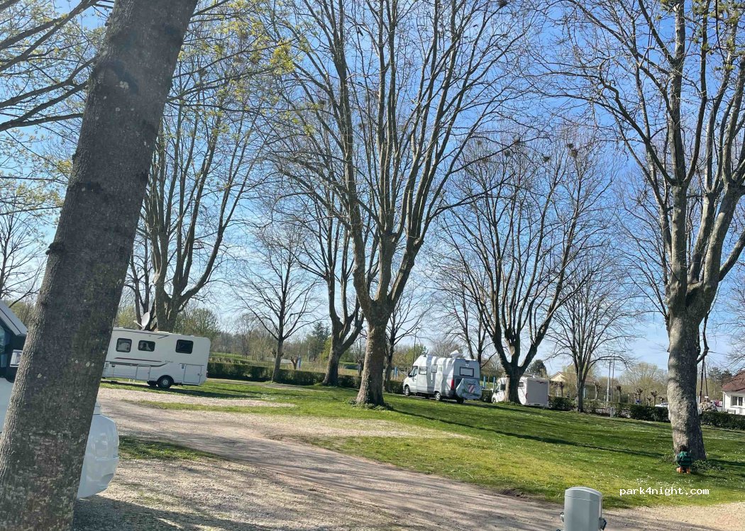 (21250) Seurre - 5 Rue de la Perche À l'Oiseau — foto 3