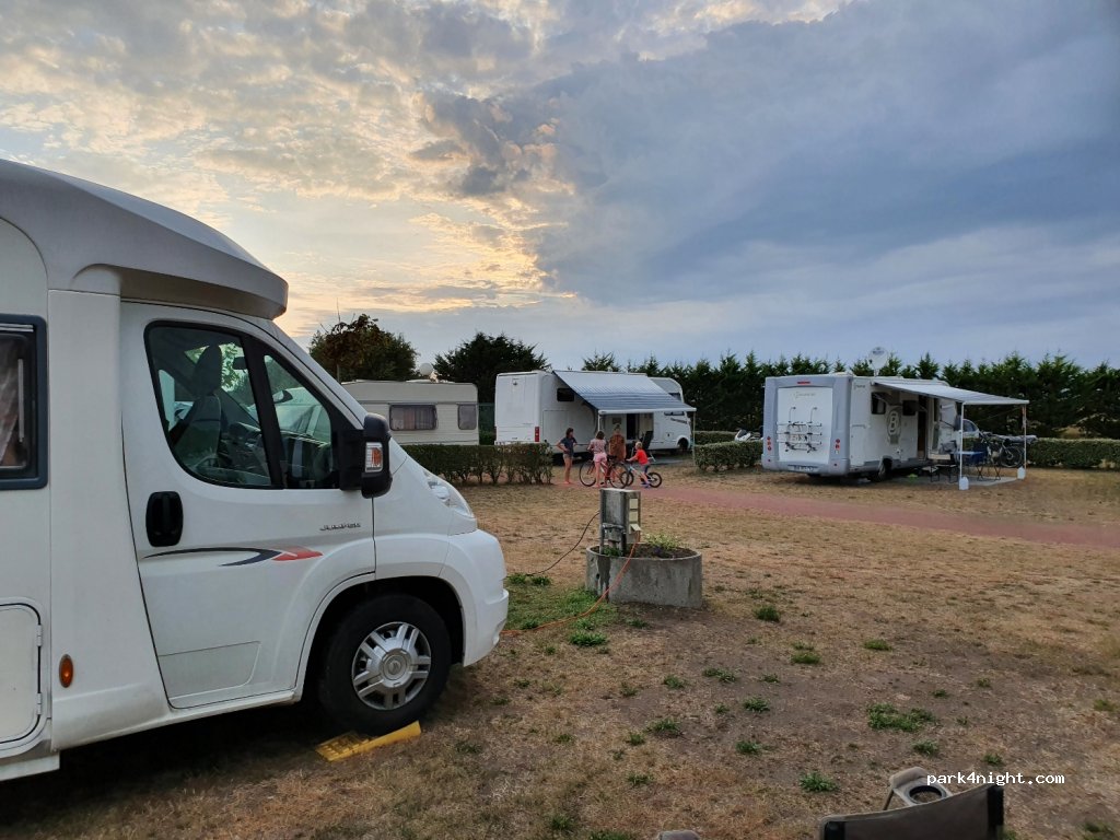 Camping municipal Le Marais*** — foto