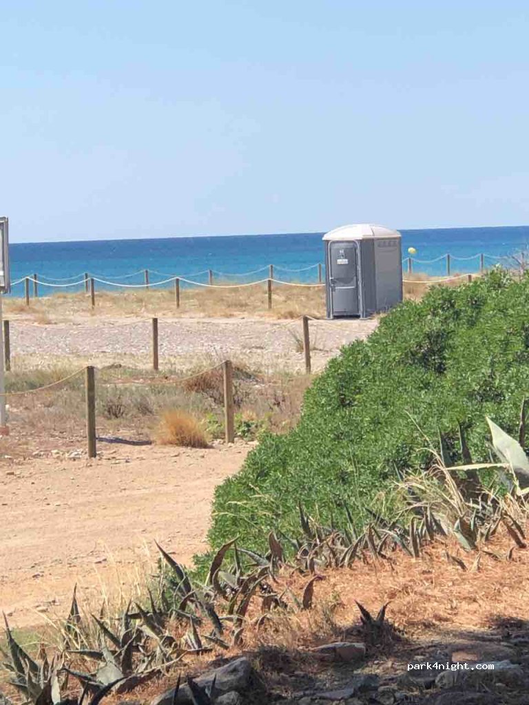 (43890) Tarragona - 6 Carrer de Cadaloques — foto 2