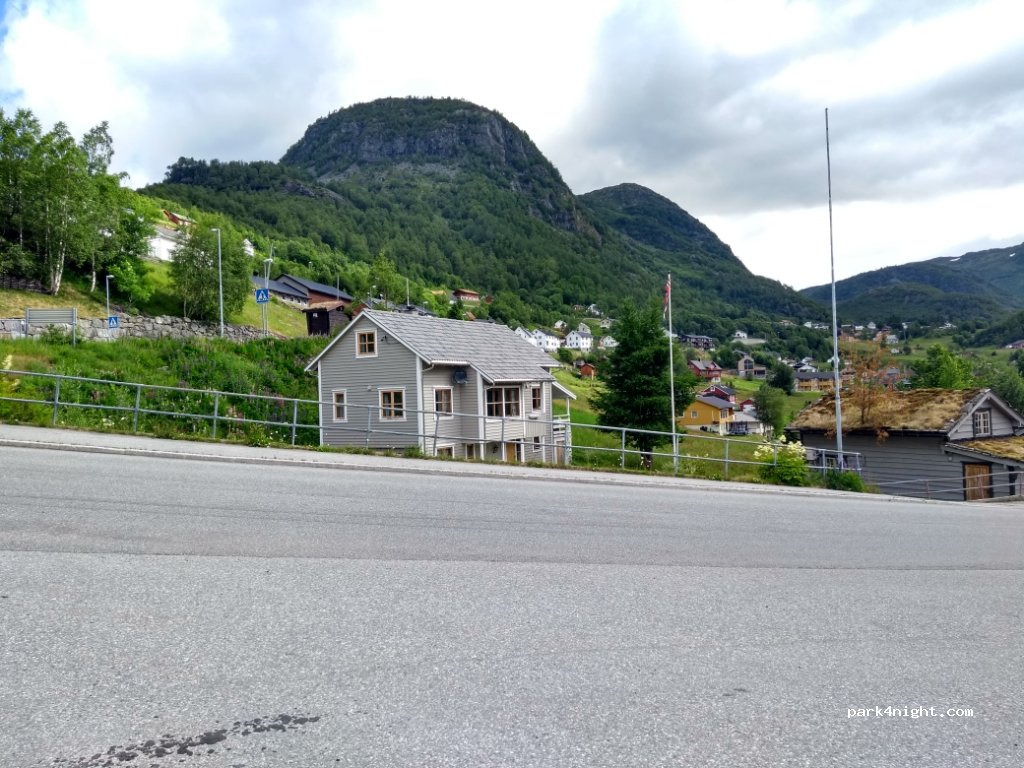 (5760) Røldal - 2 Kyrkjevegen — foto 3