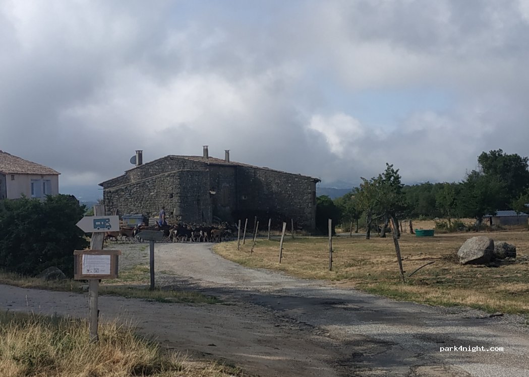 Ferme de Tallans — foto 2