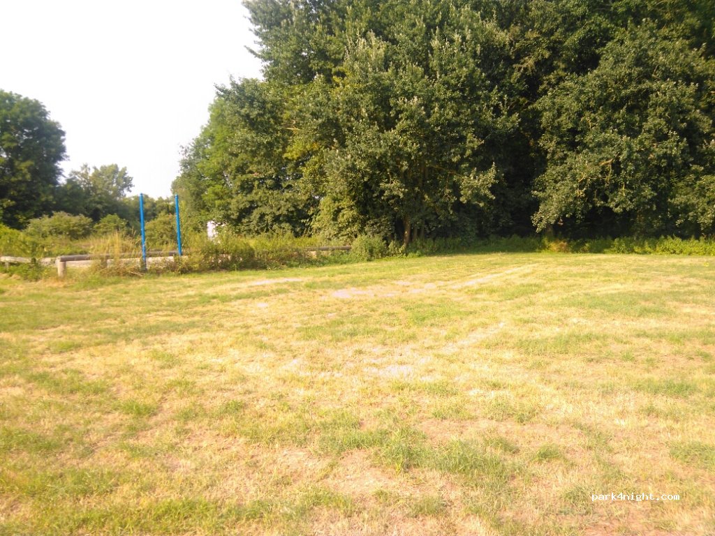 (80190) Nesle - Unnamed Road — foto 2