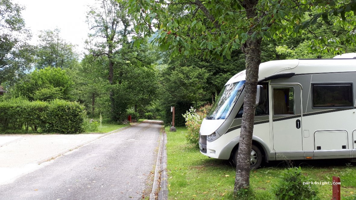Camping Le Pas de l'Ours — foto