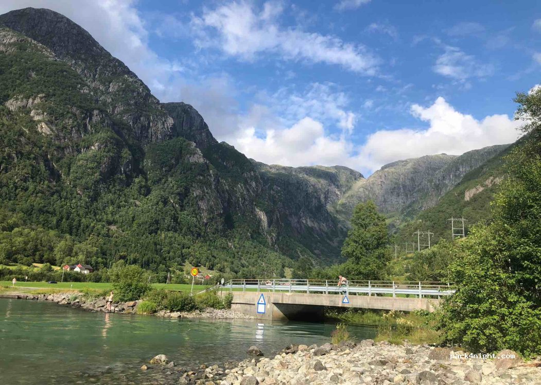 (5476) Mauranger - 3 Primær Fylkesveg 551 — foto 3