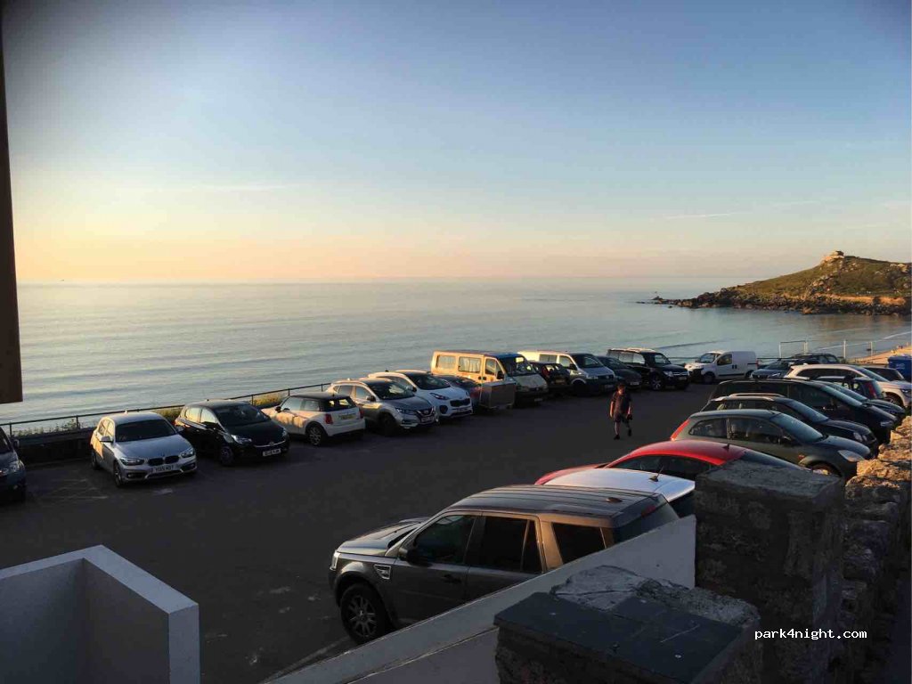 (TR26) Saint Ives - Porthmeor Hill — foto 2