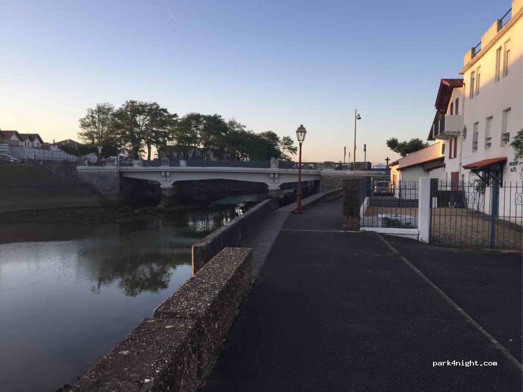 (64500) Ciboure - 13 Chemin de l'Untxin — foto 2