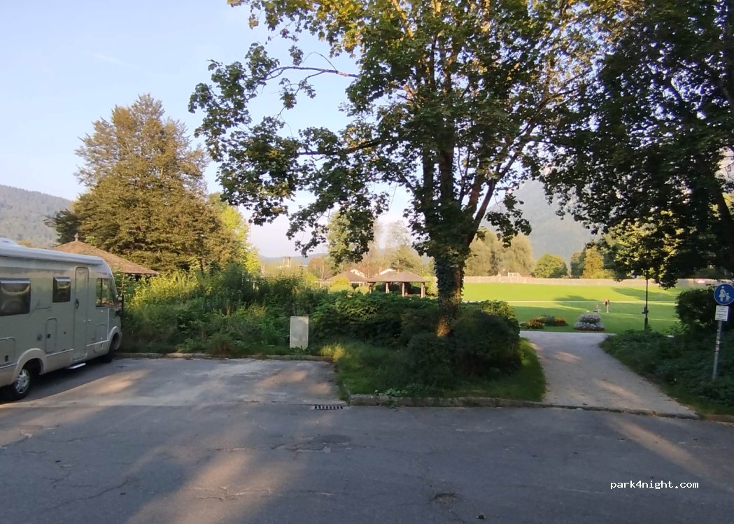 (83334) Inzell - 20 Traunsteiner Straße — foto 4