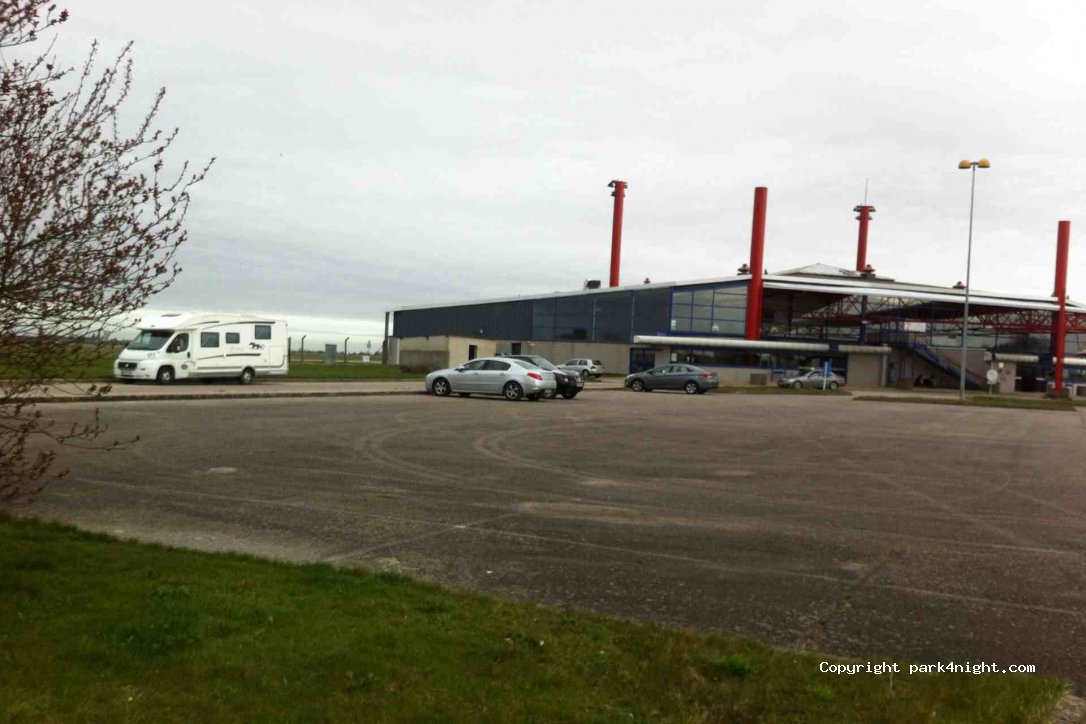 (76520) Boos - La Grand Cour — foto