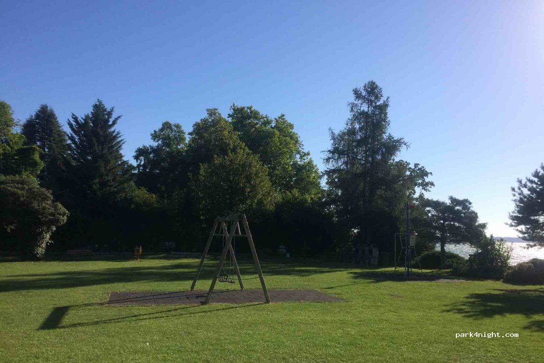 (1296) Coppet - Chemin des Bernodes — foto